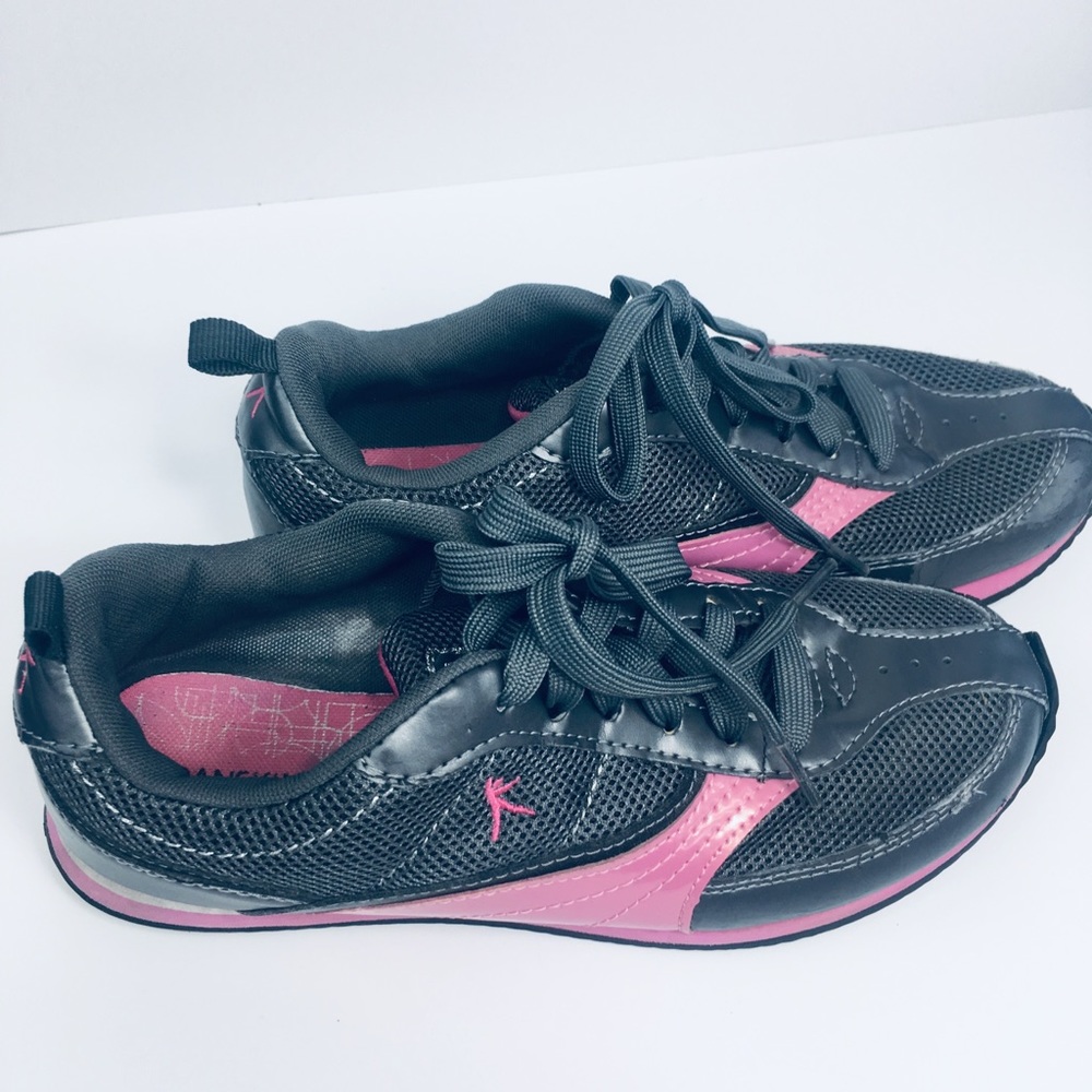 Women’s Danskin Now Sneakers Tennis Shoes Size 8